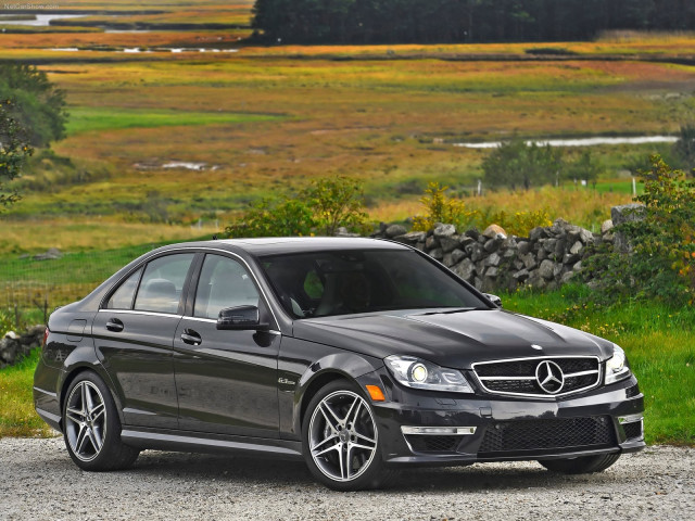 Mercedes-Benz C-Class AMG фото