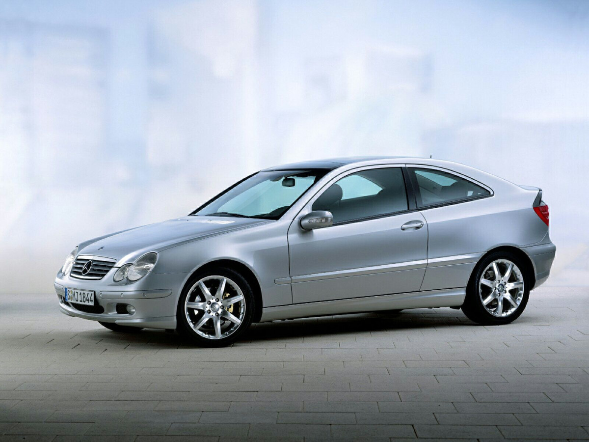 Mercedes-Benz C-Class Coupe фото 10900