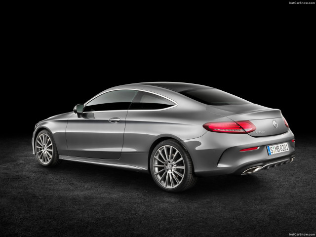 Mercedes-Benz C-Class Coupe фото