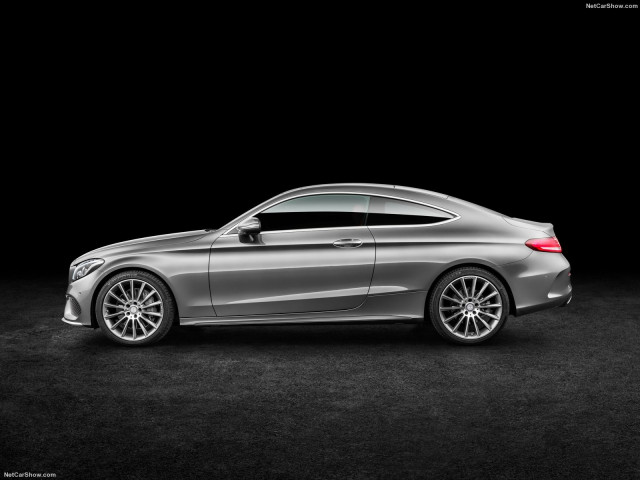 Mercedes-Benz C-Class Coupe фото