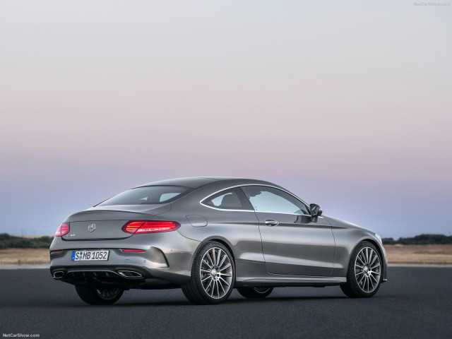 Mercedes-Benz C-Class Coupe фото