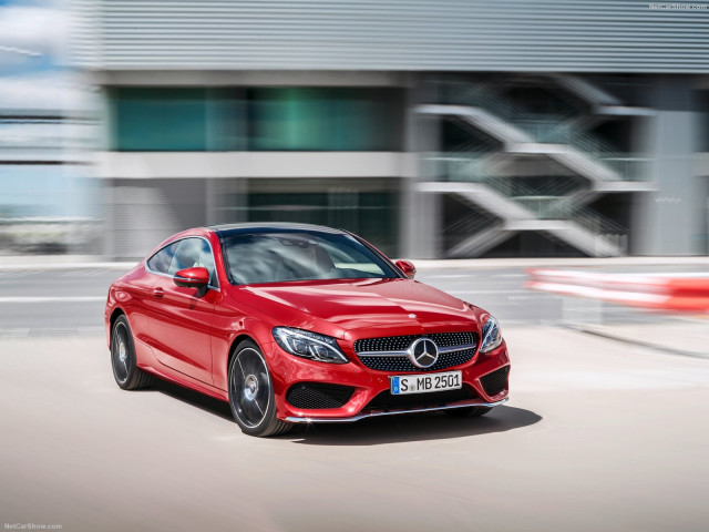 Mercedes-Benz C-Class Coupe фото