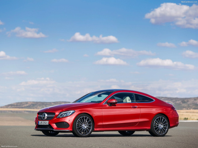 Mercedes-Benz C-Class Coupe фото