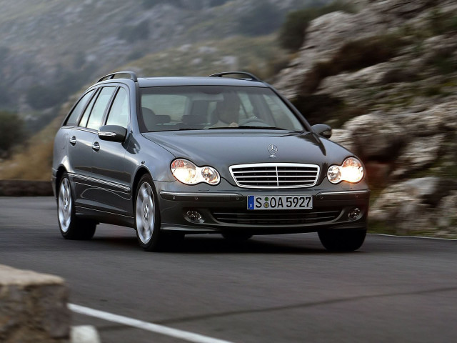 Mercedes-Benz C-Class W203 фото