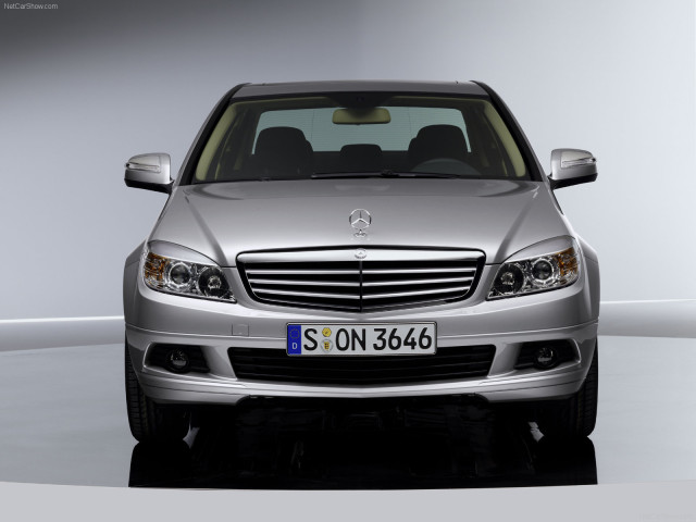 Mercedes-Benz C-Class W204 фото