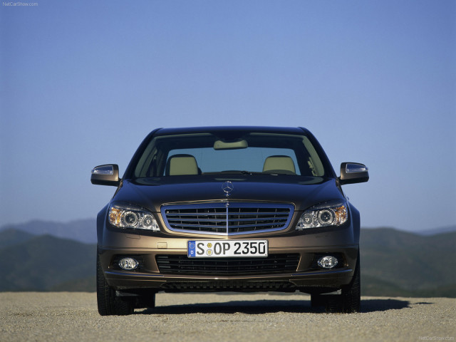 Mercedes-Benz C-Class W204 фото