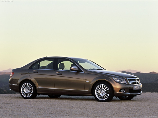 Mercedes-Benz C-Class W204 фото