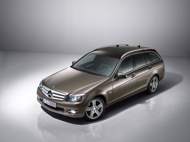 Mercedes-Benz C-Class W204 фото