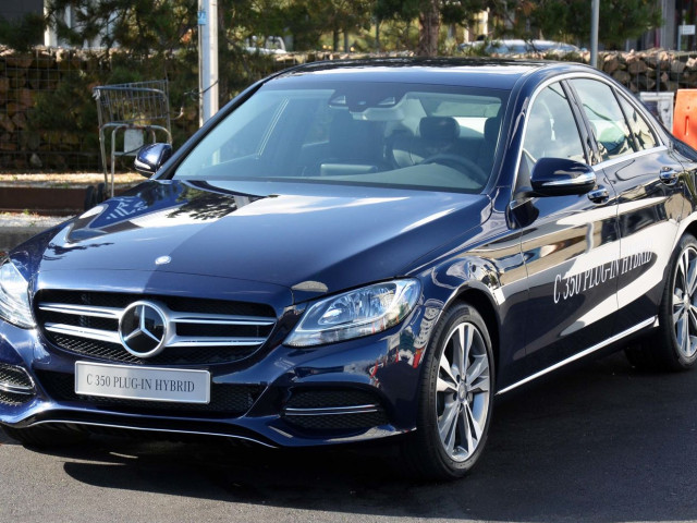 Mercedes-Benz C-Class W205 фото