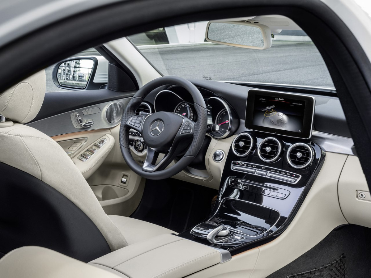 Mercedes-Benz C-Class фото 109134