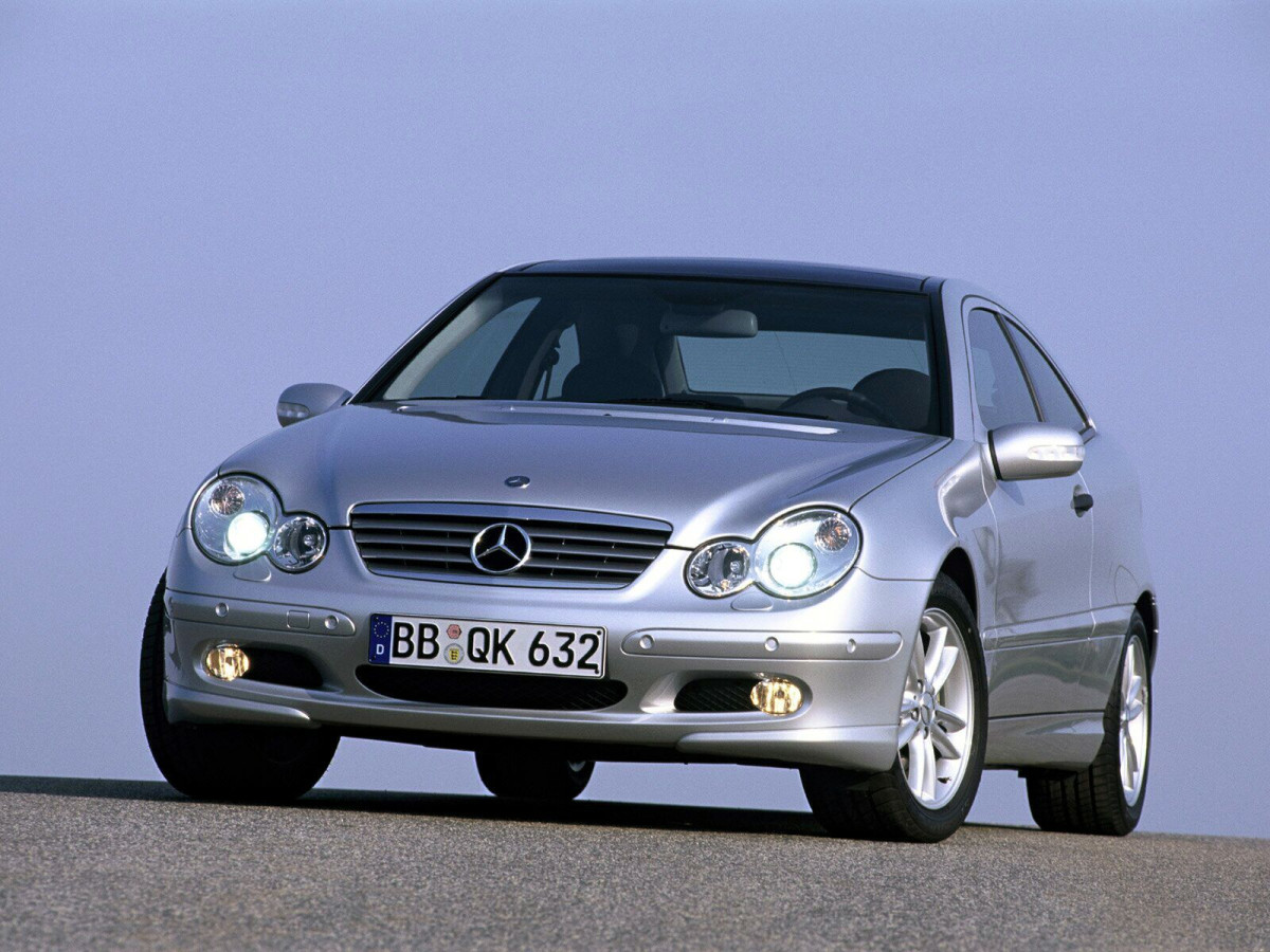 Mercedes-Benz C-Class фото 10933