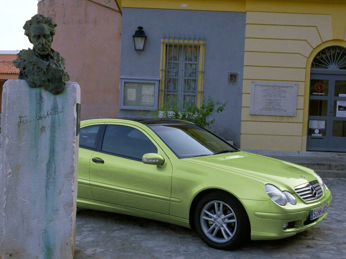 Mercedes-Benz C-Class фото 10955