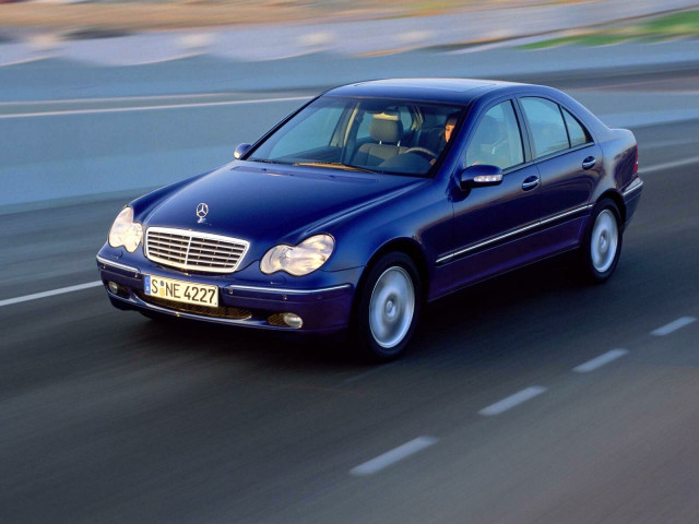 Mercedes-Benz C-Class фото