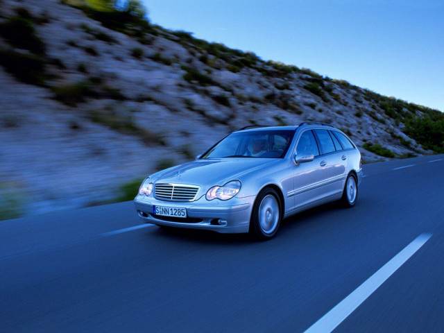 Mercedes-Benz C-Class фото