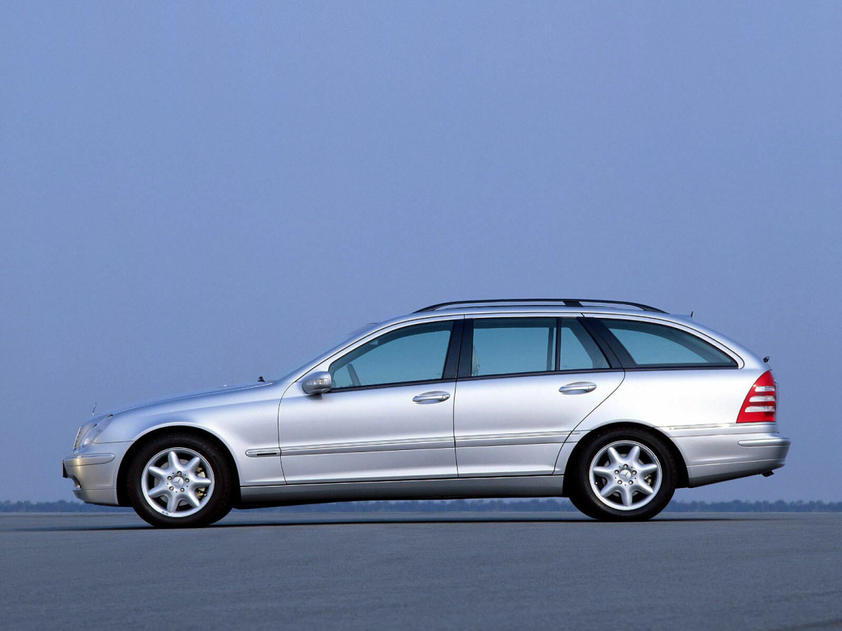 Mercedes-Benz C-Class фото 10980