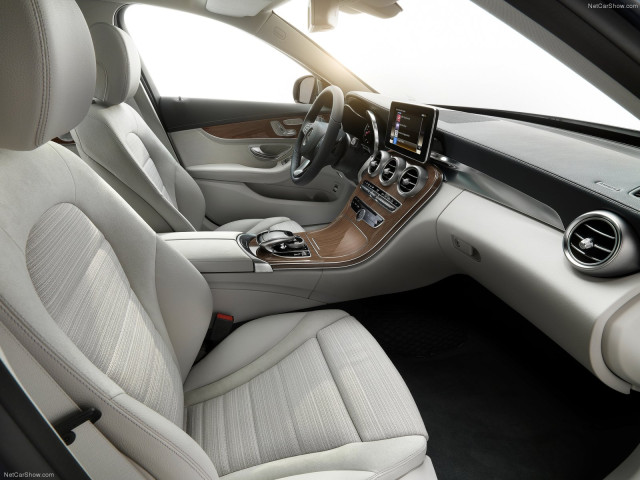 Mercedes-Benz C-Class фото