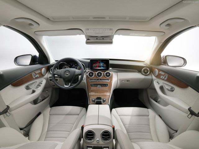 Mercedes-Benz C-Class фото