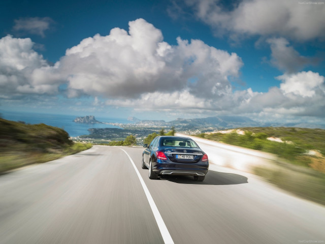 Mercedes-Benz C-Class фото