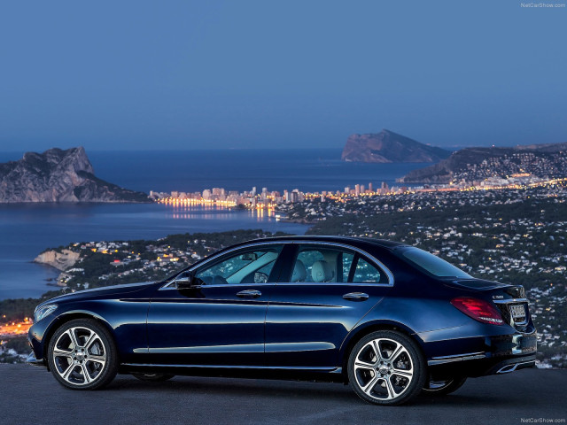 Mercedes-Benz C-Class фото