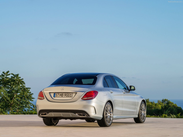 Mercedes-Benz C-Class фото