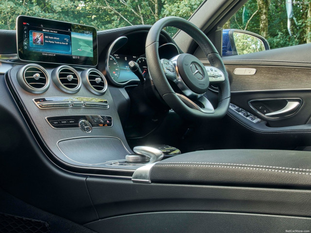 Mercedes-Benz C-Class фото