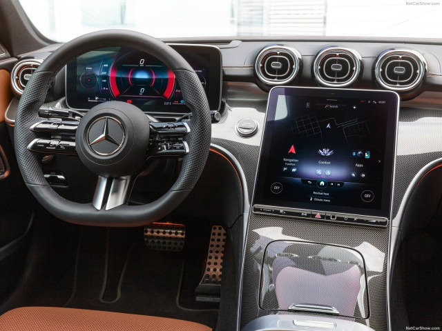 Mercedes-Benz C-Class фото