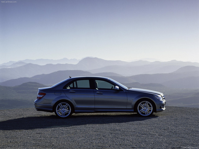 Mercedes-Benz C-Class фото