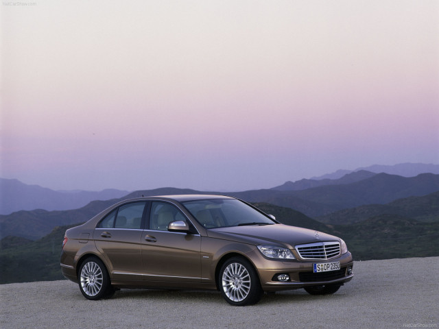 Mercedes-Benz C-Class фото