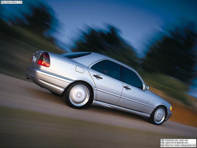 Mercedes-Benz C-Class фото