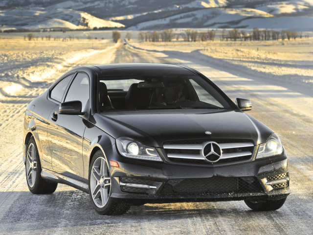 Mercedes-Benz C-Class фото