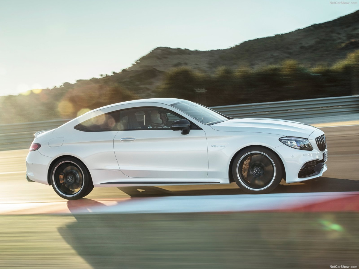 Mercedes-Benz C63 AMG Coupe фото 194086