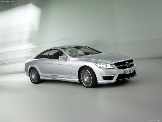 Mercedes-Benz CL63 AMG фото