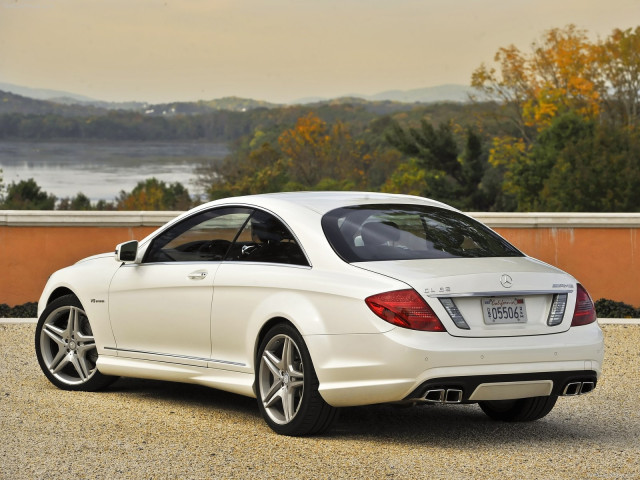 Mercedes-Benz CL63 AMG фото