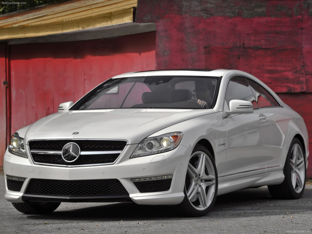 Mercedes-Benz CL63 AMG фото