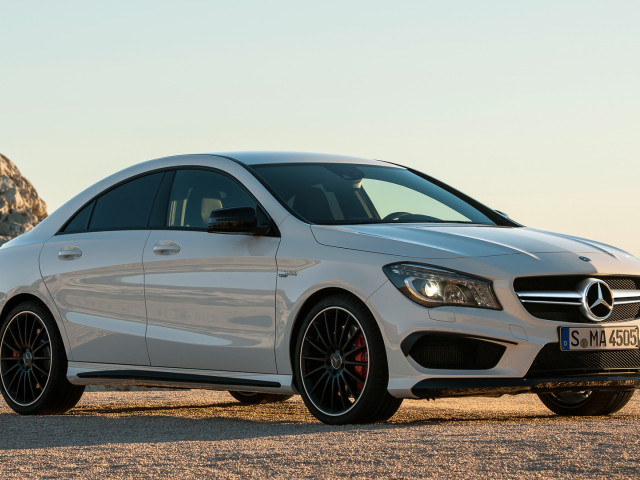 Mercedes-Benz CLA AMG фото