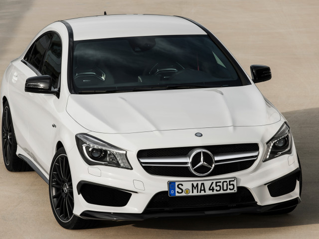 Mercedes-Benz CLA AMG фото