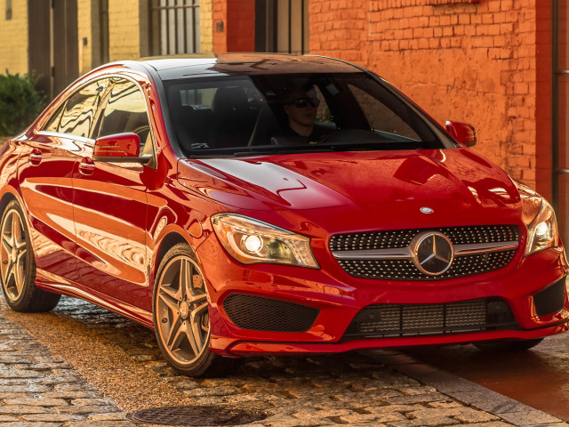 Mercedes-Benz CLA фото