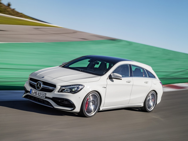 Mercedes-Benz CLA фото