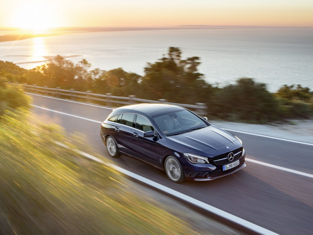 Mercedes-Benz CLA фото