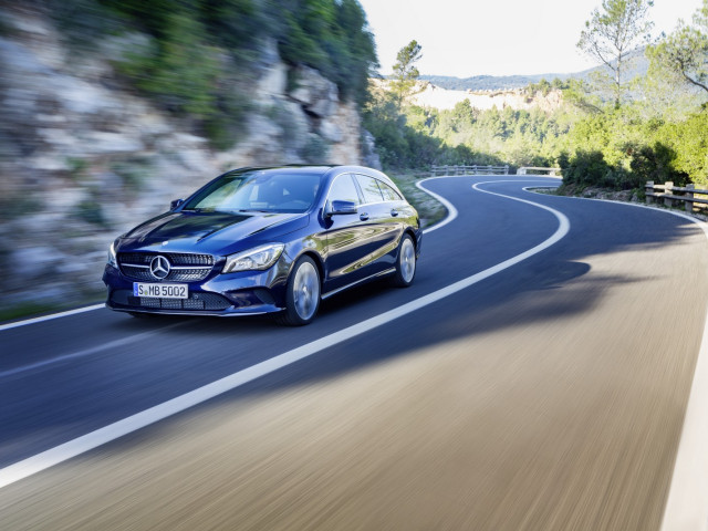 Mercedes-Benz CLA фото