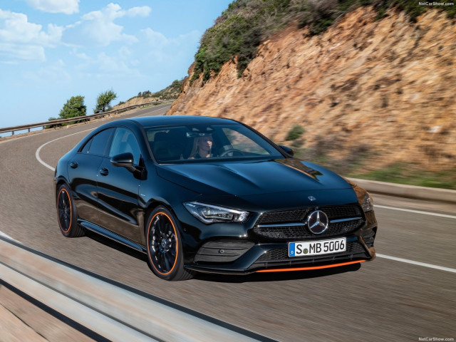 Mercedes-Benz CLA фото