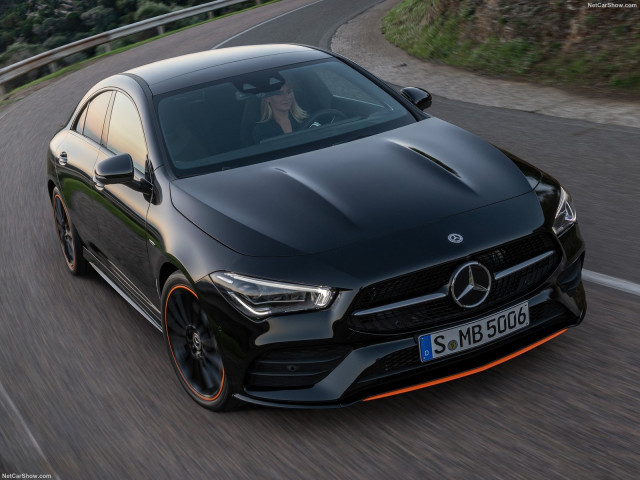 Mercedes-Benz CLA фото