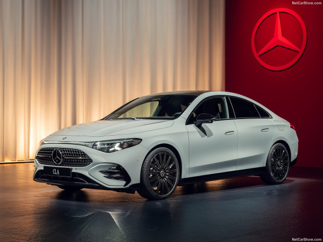 Mercedes-Benz CLA фото