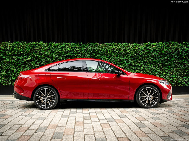 Mercedes-Benz CLA фото