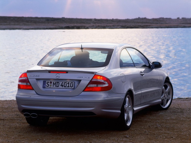 Mercedes-Benz CLK AMG фото