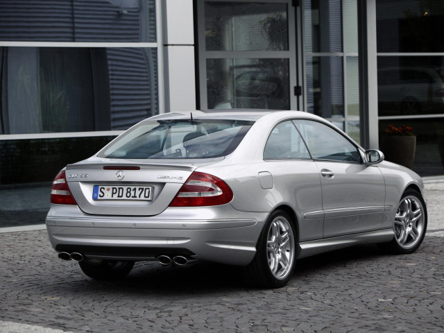 Mercedes-Benz CLK AMG фото