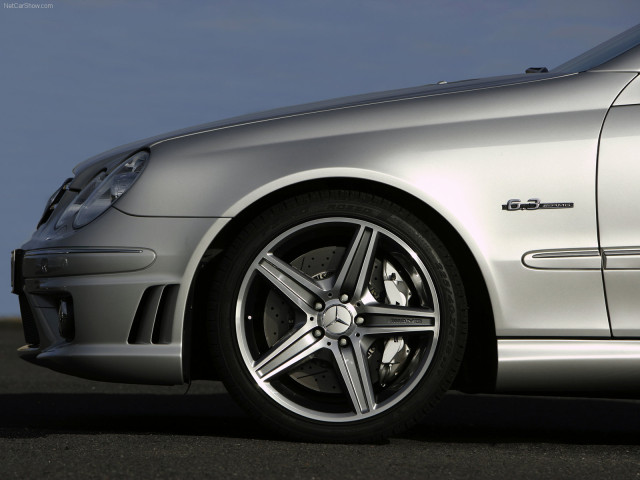 Mercedes-Benz CLK AMG фото