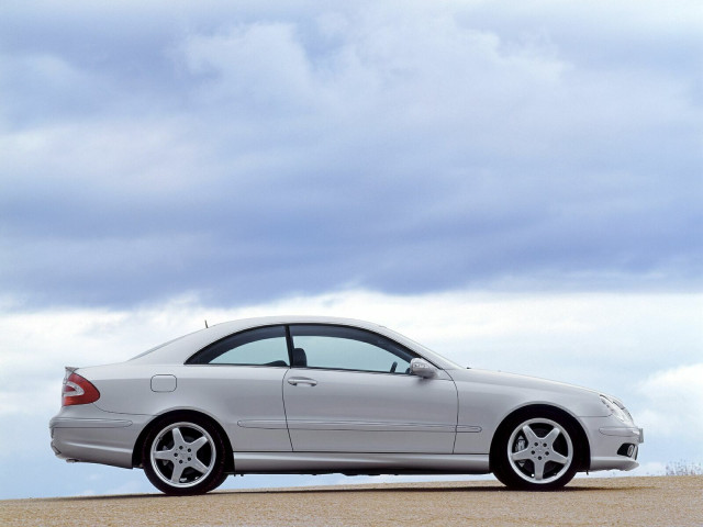 Mercedes-Benz CLK-Class W209 фото