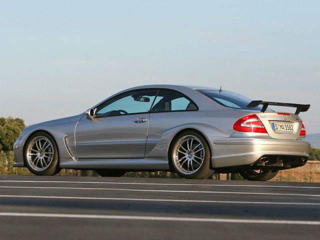 Mercedes-Benz CLK DTM AMG фото