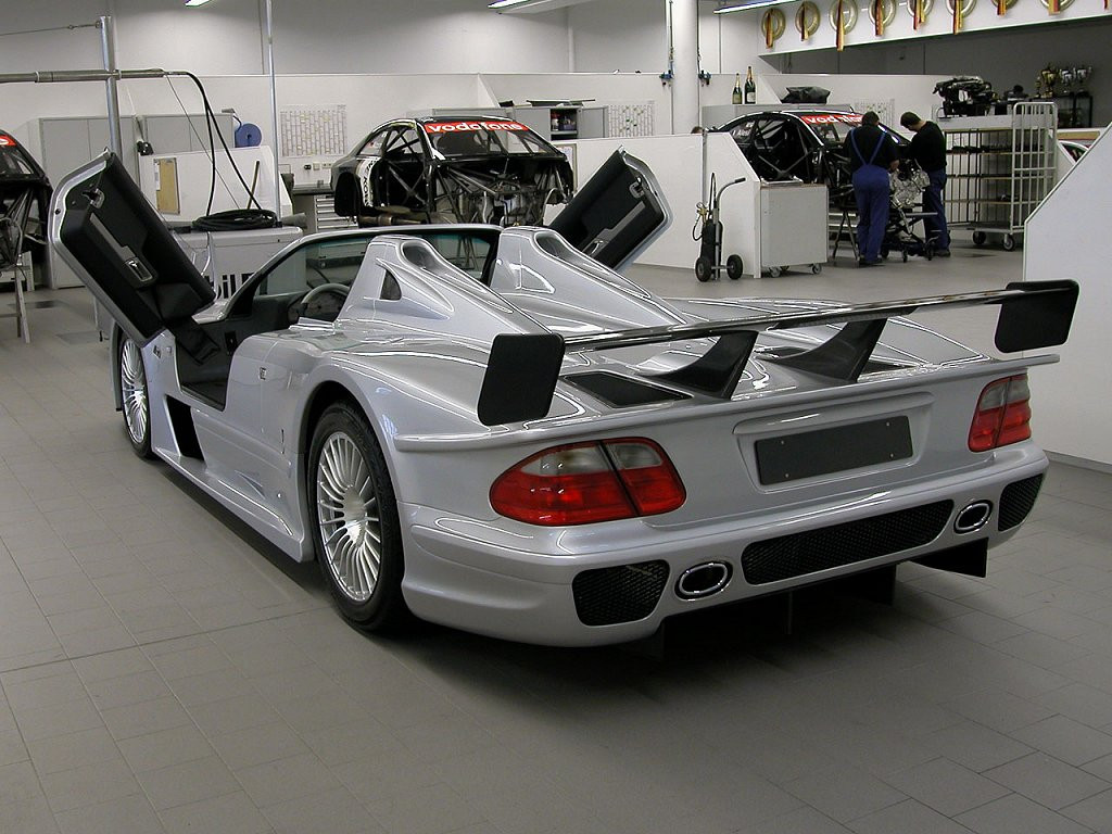 Mercedes-Benz CLK GTR фото 1025